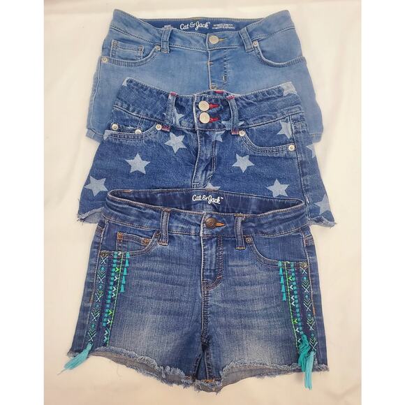 Levis Cat & Jack Girls Size 7 8 Lot Embroidered Blue Jeans Shorts Stretch Shorty - Picture 2 of 6